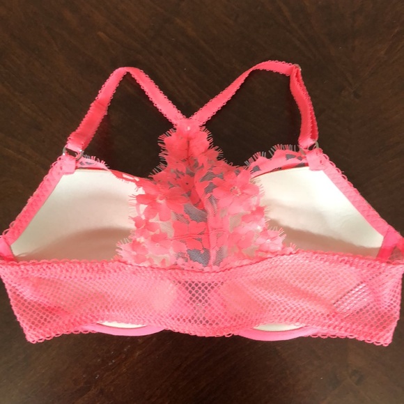 Victoria’s Secret Dream Angels lined Demi bra - Picture 3 of 6